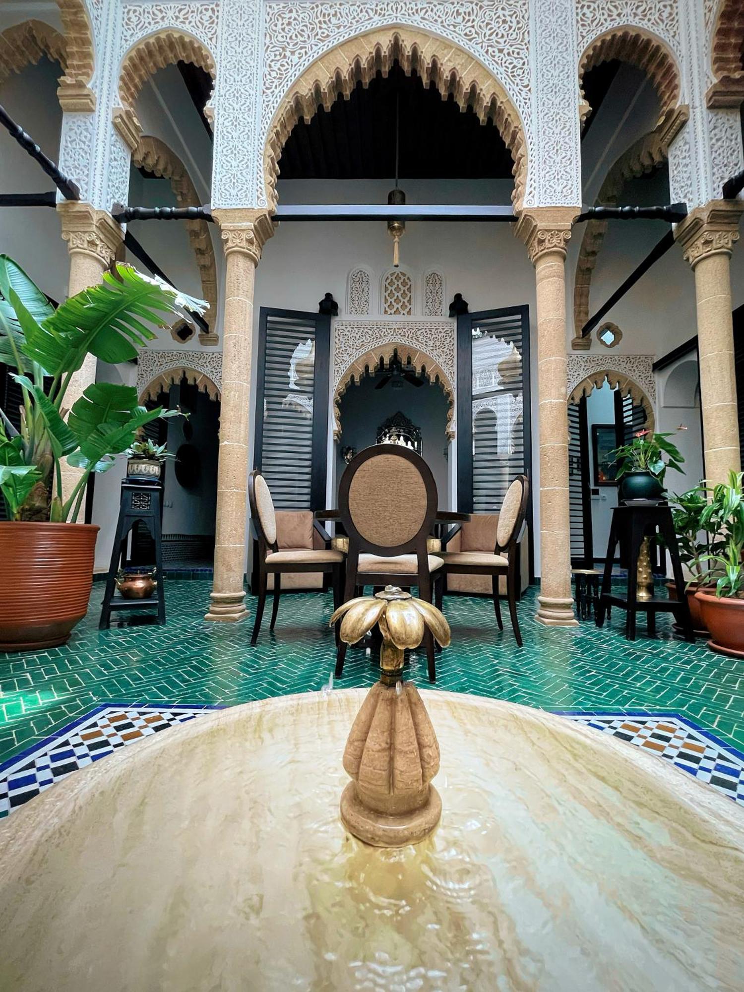 Dar Lalzohra Bed & Breakfast Rabat Luaran gambar